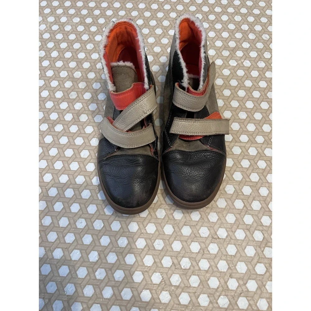 UGG toddlers rennon